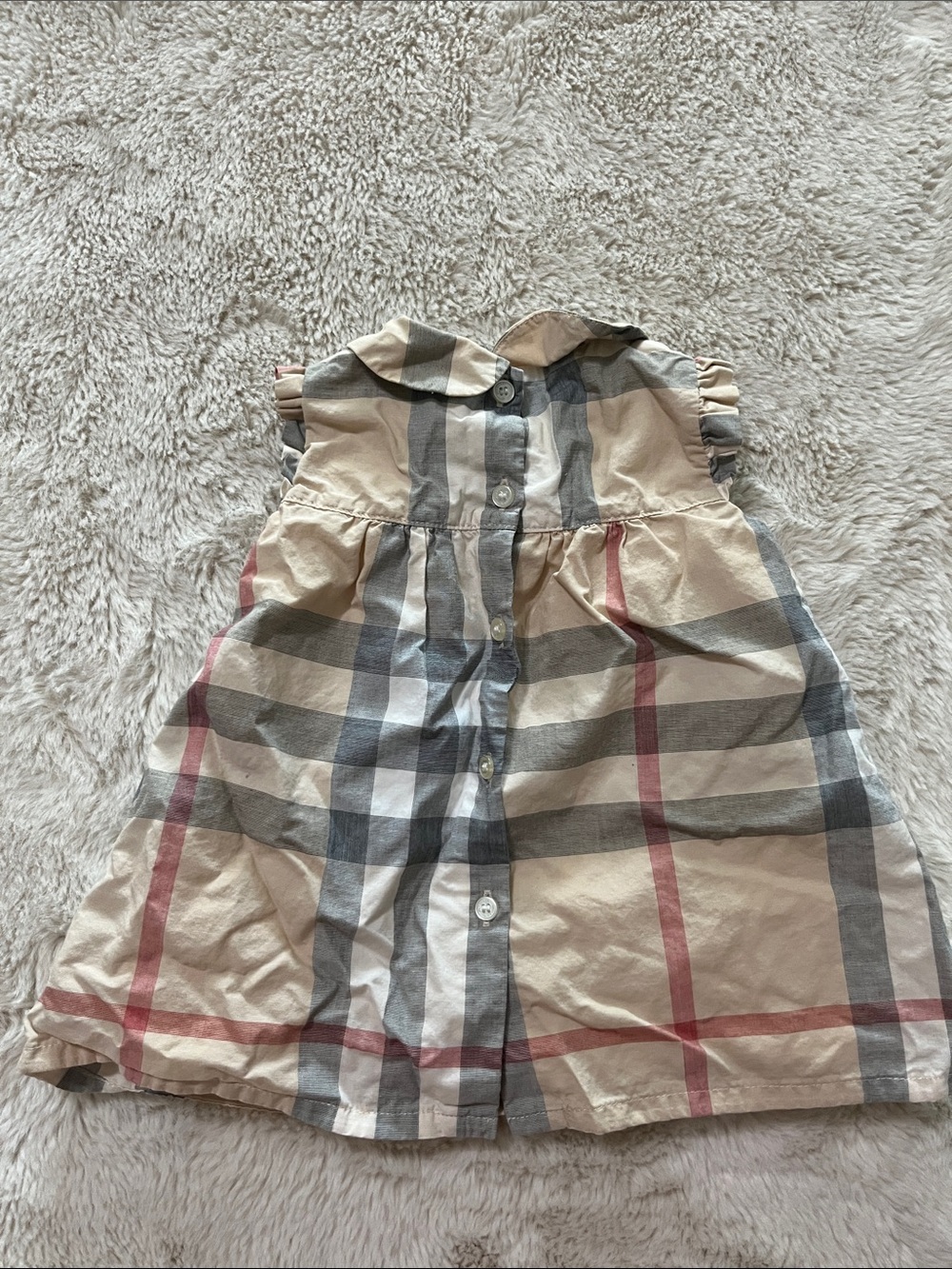 Burberry Beige Plaid Ruffle Collar Dress with Red Accents - Picture 2 of 8